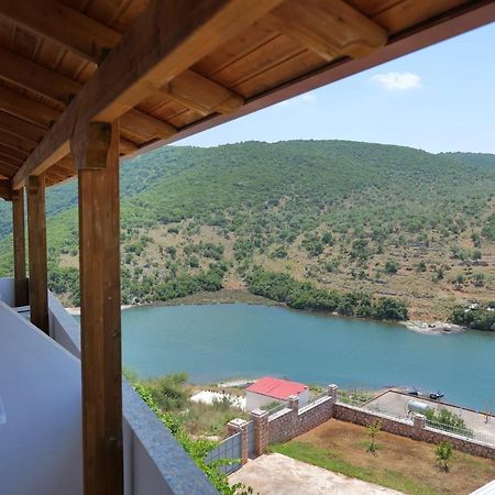 Pellumb Apartments Ksamil Exterior photo