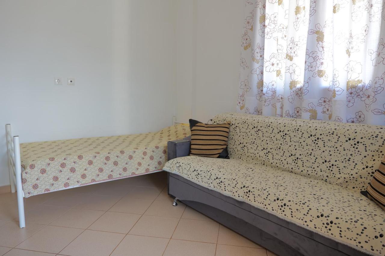Pellumb Apartments Ksamil Exterior photo