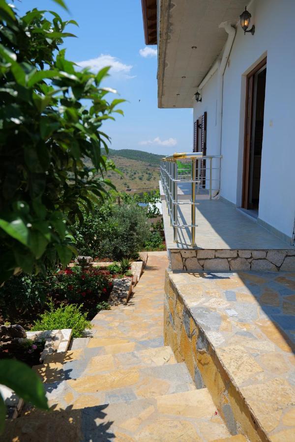 Pellumb Apartments Ksamil Exterior photo