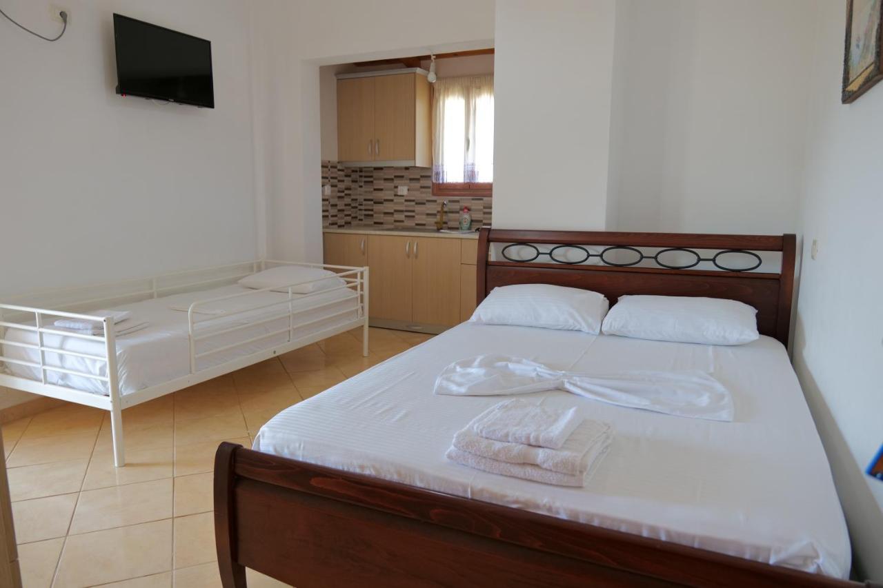 Pellumb Apartments Ksamil Exterior photo
