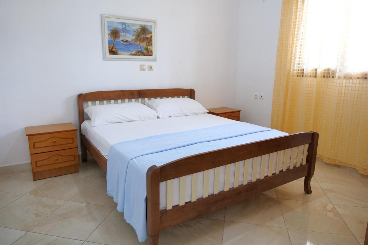 Pellumb Apartments Ksamil Exterior photo