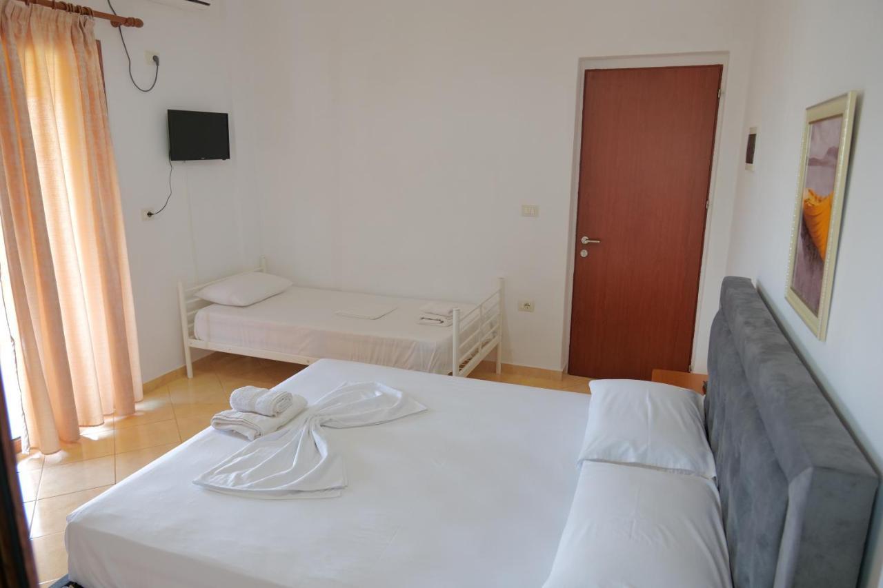 Pellumb Apartments Ksamil Exterior photo