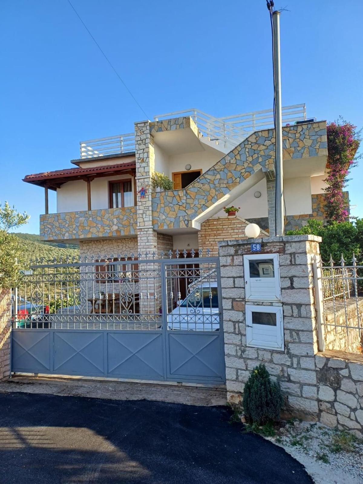 Pellumb Apartments Ksamil Exterior photo